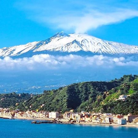 Casa Vacanza Maria Apartment Giardini Naxos Ngoại thất bức ảnh