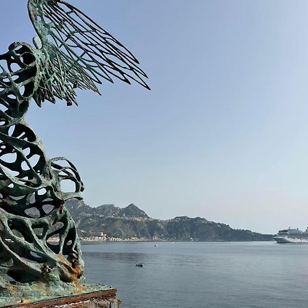 Casa Vacanza Maria Apartment Giardini Naxos Ngoại thất bức ảnh